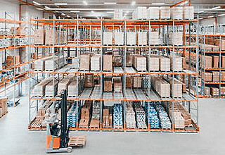 Nearly 100 years of experience in warehouse technology