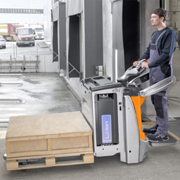 Plug-in forklifts harnessing Li-ion technology