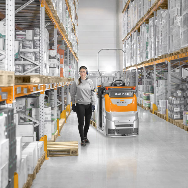 Autonomous order pickers – the latest in warehouse efficiency
